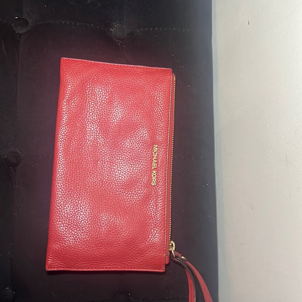 Michael Kors clutch/wristlet